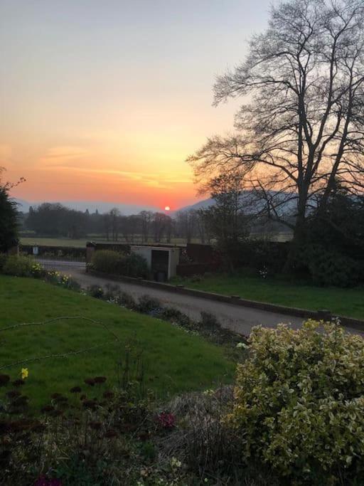 Bailey Estate House Villa Abergavenny ภายนอก รูปภาพ